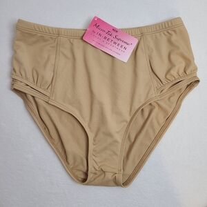 Court Shorties By In-between Court & Sportswear Tennis Panty Size Lg